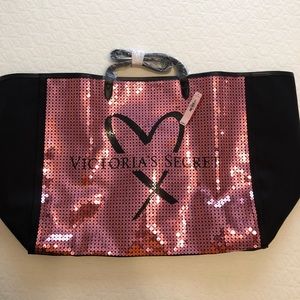 Victoria’s Secret tote bag